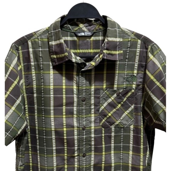 The North Face Mens Size M Plaid Short Sleeve Button Down Shirt Brown Green - Picture 1 of 8